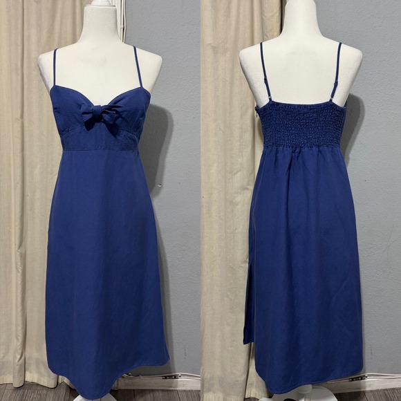 Adeline Los Angeles Dresses & Skirts - Adeline Cottagecore Blue Linen Blend Midi Dress‎ L Bow Sweetheart Neck Smocked